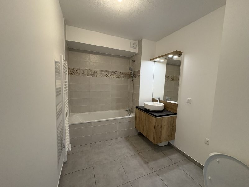 Appartement neuf – 32m² – Garage/parking  – 550€/mois