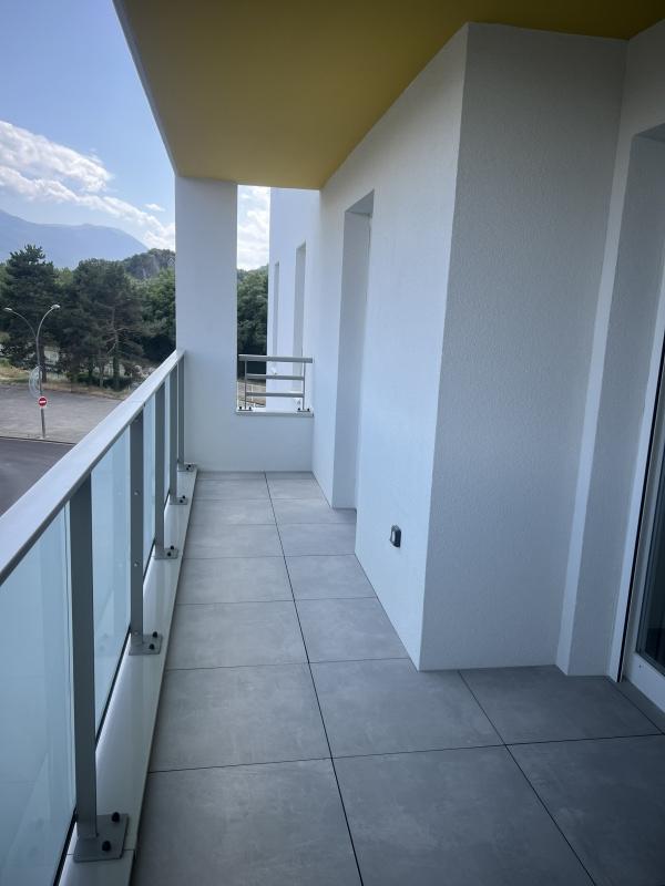 Appartement neuf – 39m² – Garage/parking  – 685€/mois