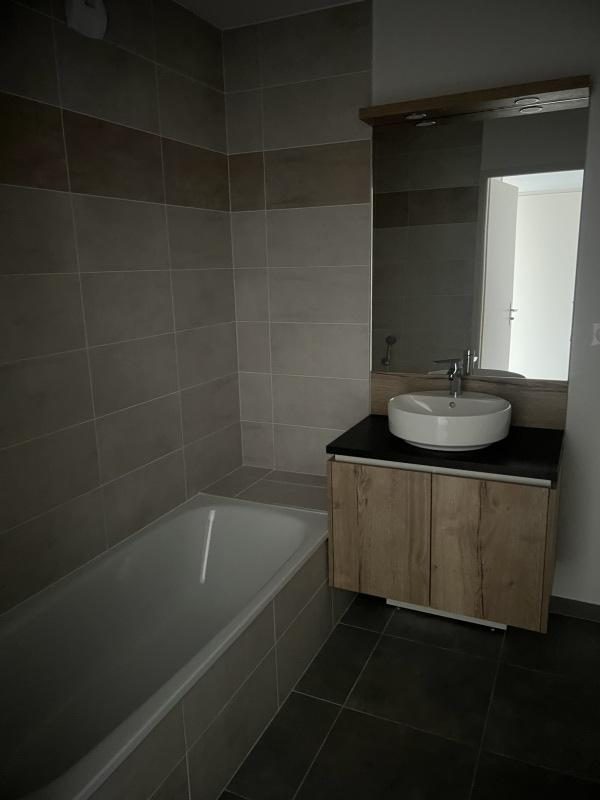 Appartement neuf – 58m² – Garage/parking  – 931€/mois